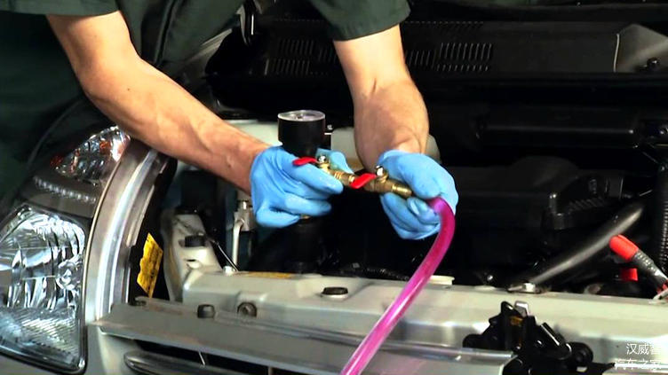 防凍液多久換一次 汽車防凍液更換和注意事項(xiàng)