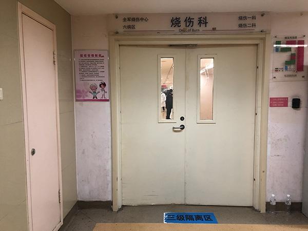 張家口燃爆事故24小時(shí)：父子一起開(kāi)貨車，兒子逃生父親遇難