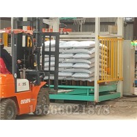 全自動碼垛機包裝流水線作業