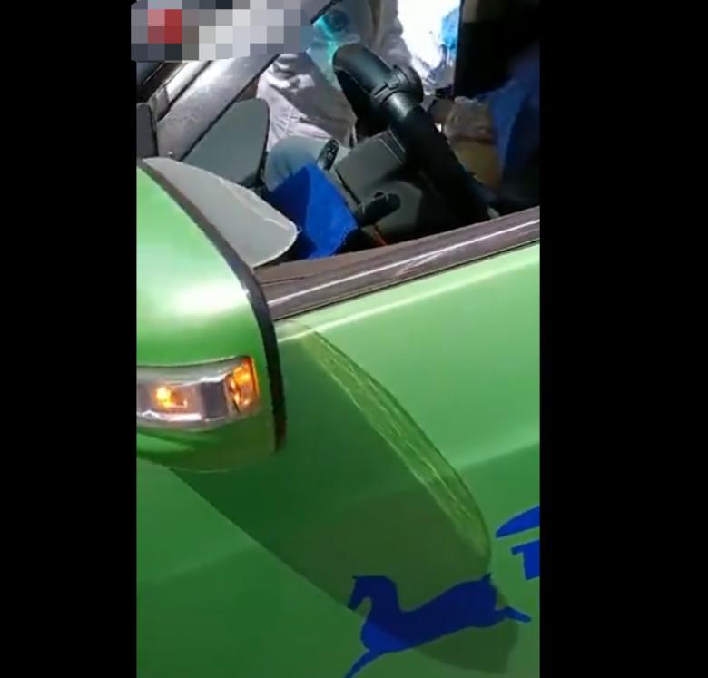 西安警方通報“的哥猝死仍被貼罰單”:對責任輔警通報批評,共3名警務人員被處理