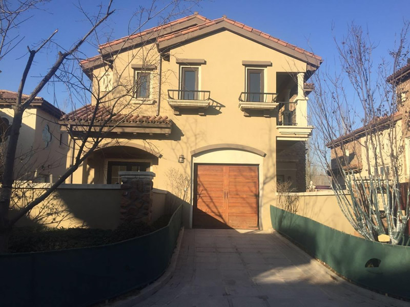 北京昌平御湯山獨(dú)棟別墅1800萬(wàn)元/套起