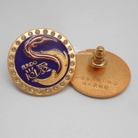 皇冠鑲鉆徽章、金屬襟章、公司LOGO胸針胸徽生產廠