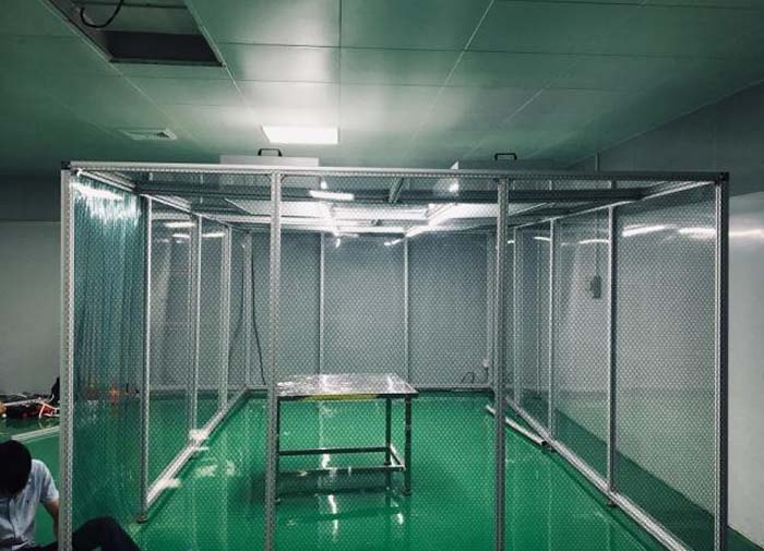 潔凈棚安裝現(xiàn)場圖